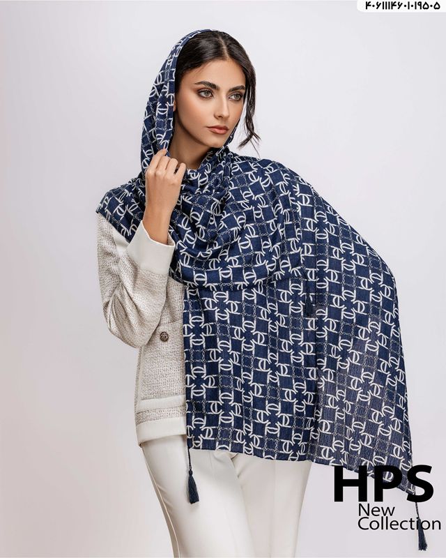 تصویر  شال برشکا دوردوخت منگوله دار