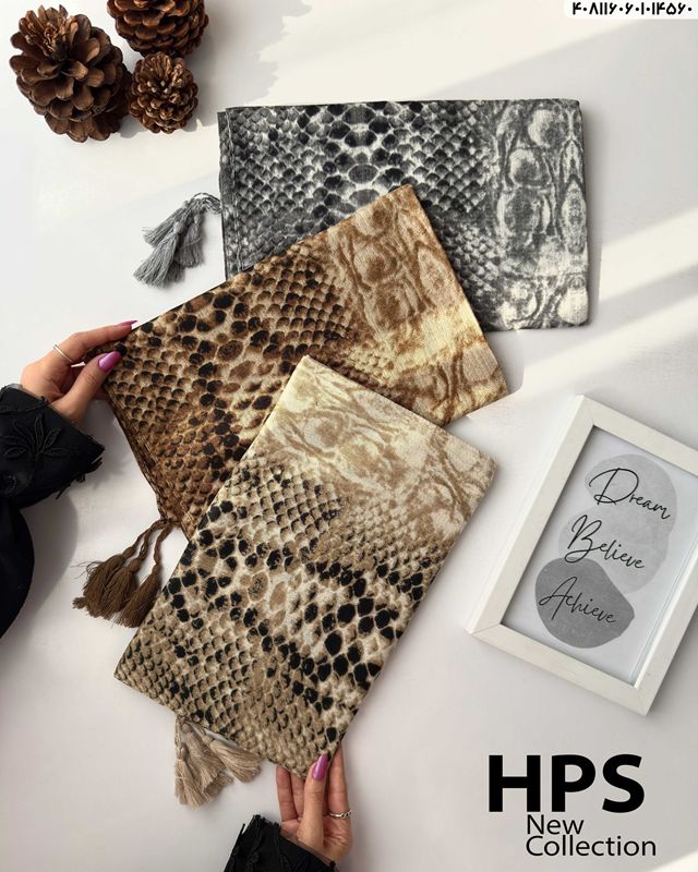 تصویر  شال سی‌آی اسکارف دوردوخت منگوله‌دار