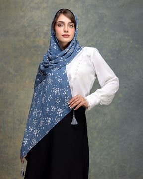 تصویر شال موندیال پلیسه دوردوخت منگوله‌دار