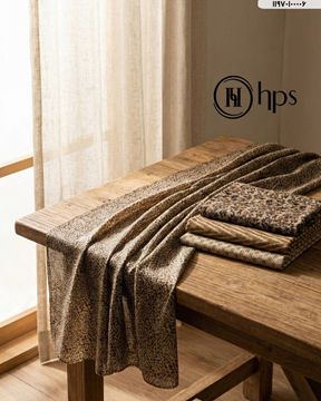 تصویر شال نخی پلیسه دوردوخت