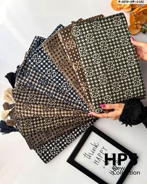 تصویر روسری سی‌آی‌اسکارف دوردوخت منگوله‌دار