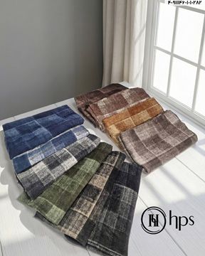 تصویر شال برشکا دوردوخت منگوله دار