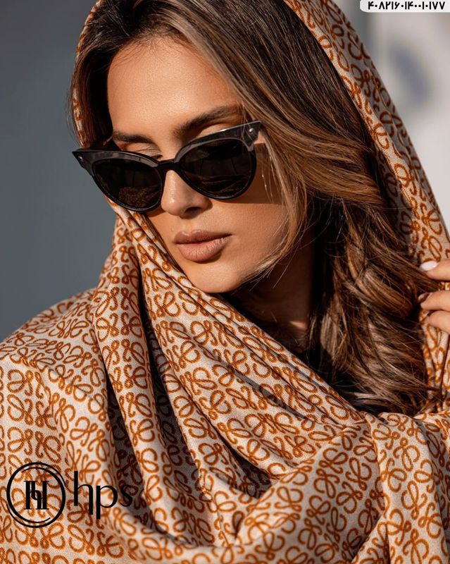 تصویر  روسری سی آی اسکارف دور دوخت 140