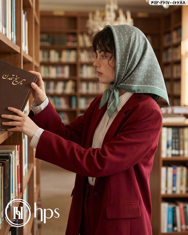 تصویر  روسری تیویل دوردوخت 70