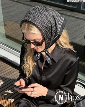 تصویر روسری تیویل دوردوخت 70